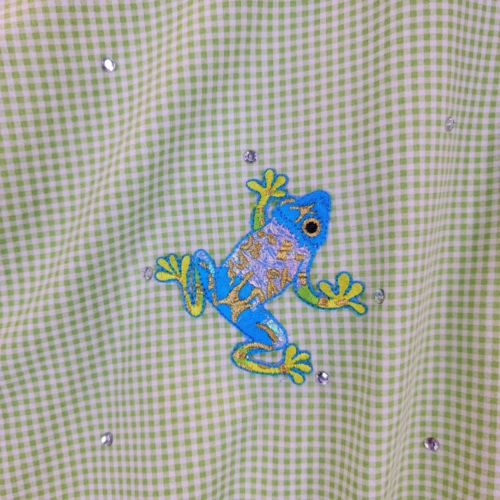 Las Olas Shirt Womens M Green Gingham Embroidered Frog Button Up Short Sleeve - Picture 5 of 12